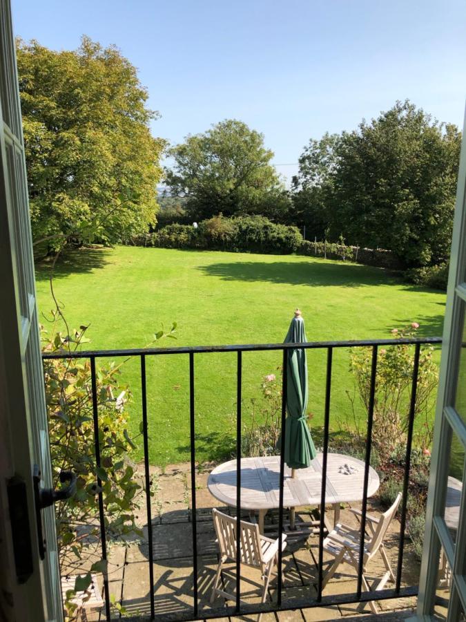 The Old School, Idbury, Ox7 6Ru Bed & Breakfast ชิปปิงนอร์ตัน ภายนอก รูปภาพ